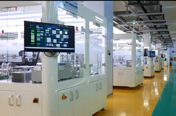 2025世界乳業(yè)峰會(huì) 蒙牛全球液態(tài)奶首座'燈塔工廠'樹立數(shù)智化轉(zhuǎn)型標(biāo)桿