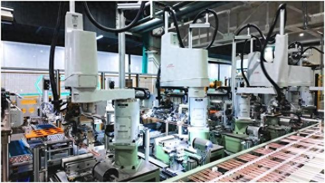 海信兩家工廠入選工信部第一批卓越級(jí)智能工廠，引領(lǐng)信息科技領(lǐng)域技術(shù)開發(fā)新標(biāo)桿