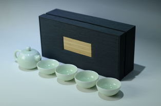 龍泉青瓷上海精品會館 以金屬為骨，續(xù)寫千年瓷韻